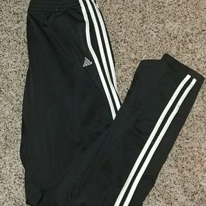 Adidas sweatpants